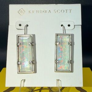Kendra Scott Knox Gold Statement Earrings in White Kyocera Opal Retired/HTF